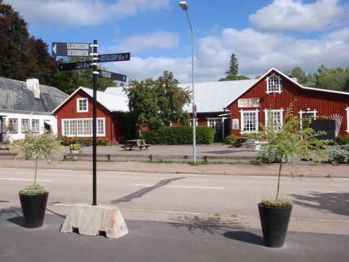 Glasbruk AB (Glassworks).